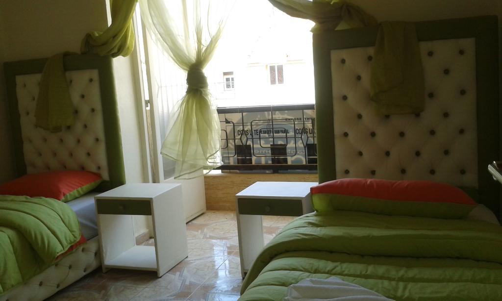 Hotel School Ersat أزرو المظهر الخارجي الصورة