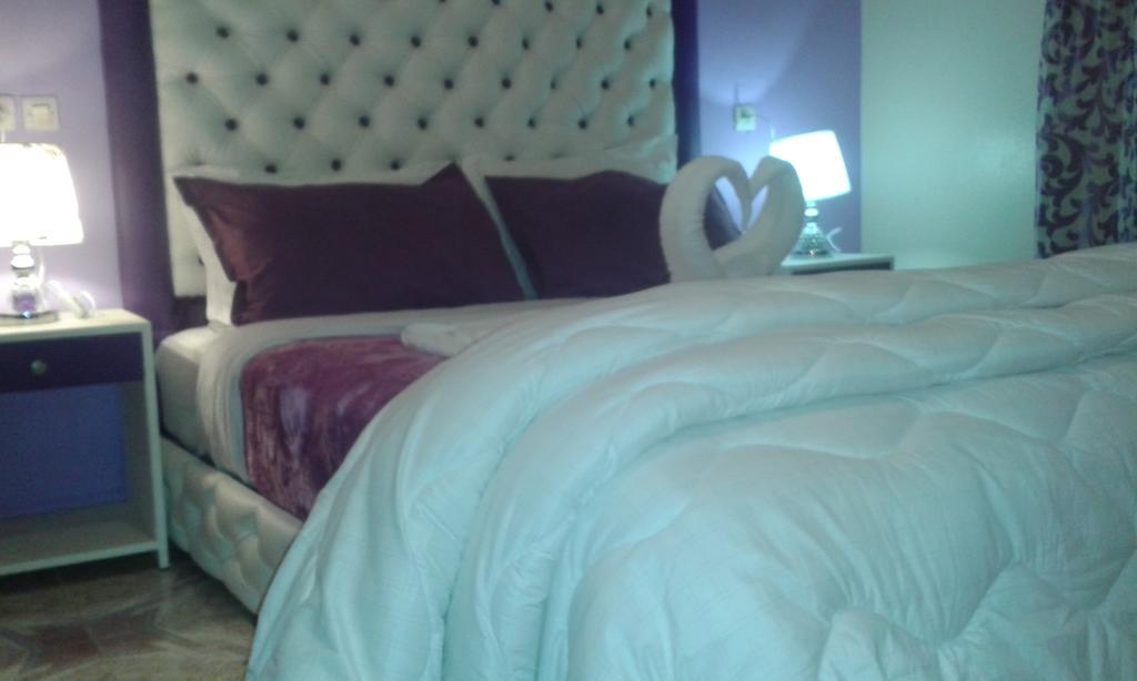 Hotel School Ersat أزرو المظهر الخارجي الصورة